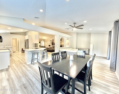 11110 Peerless Lane - Photo Thumbnail 17