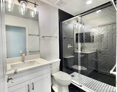 11110 Peerless Lane - Photo Thumbnail 33