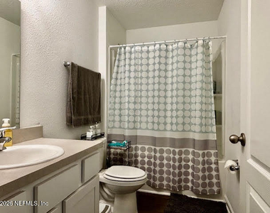 65183 Forest Glen Lane - Photo Thumbnail 16