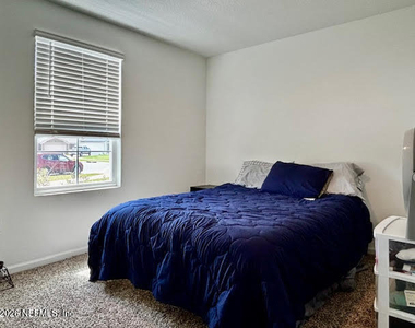 65183 Forest Glen Lane - Photo Thumbnail 10
