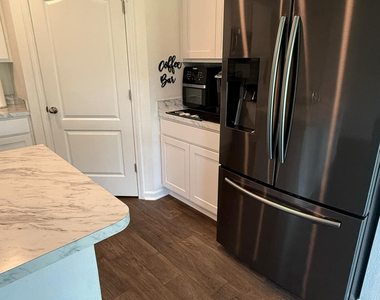 65183 Forest Glen Lane - Photo Thumbnail 6
