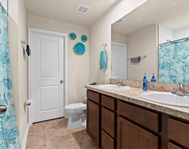 5893 Creekside Crossing Drive - Photo Thumbnail 16