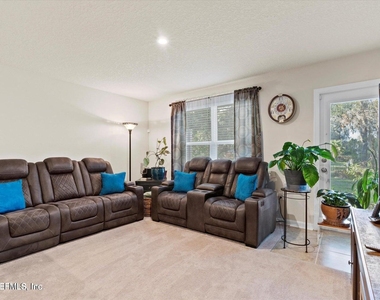 5893 Creekside Crossing Drive - Photo Thumbnail 7