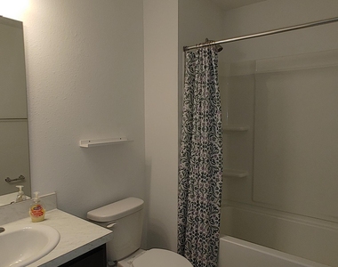 44 Barley Street - Photo Thumbnail 15