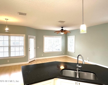 1723 Forest Lake Circle - Photo Thumbnail 20