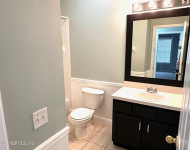 1723 Forest Lake Circle - Photo Thumbnail 11