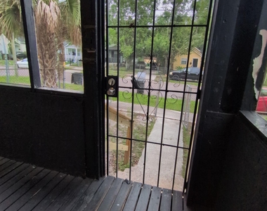 349 Phelps Street - Photo Thumbnail 15