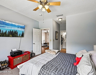 825 Anastasia Boulevard - Photo Thumbnail 16