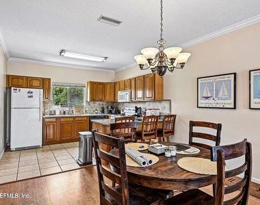 825 Anastasia Boulevard - Photo Thumbnail 13