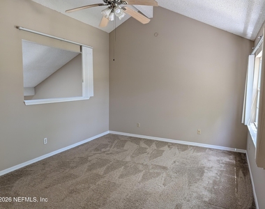 8175 Dunbarton Court - Photo Thumbnail 6