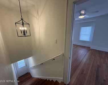3522 Pine Street - Photo Thumbnail 3