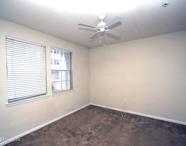 8550 Touchton Road - Photo Thumbnail 13