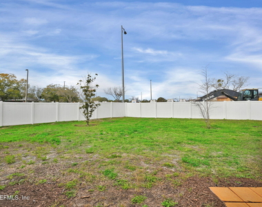 2888 Black Buck Circle - Photo Thumbnail 30