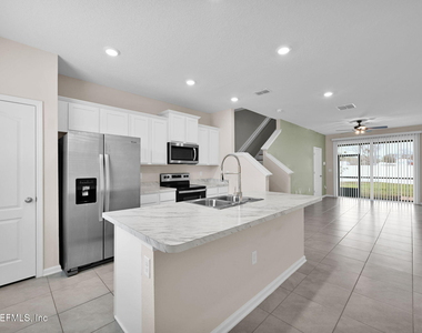 2888 Black Buck Circle - Photo Thumbnail 3
