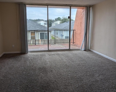 3401 Townsend Boulevard - Photo Thumbnail 5