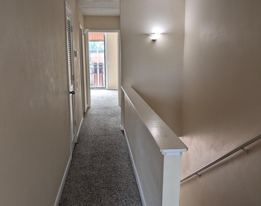 3401 Townsend Boulevard - Photo Thumbnail 6