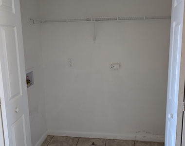 3401 Townsend Boulevard - Photo Thumbnail 13