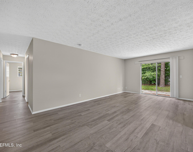 1083 Stokes Street - Photo Thumbnail 5