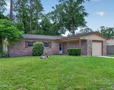 1083 Stokes Street - Photo Thumbnail 2