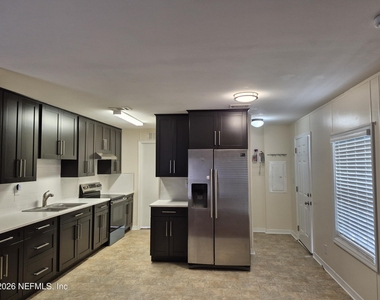 5450 Normandy Acres Drive - Photo Thumbnail 4