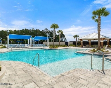 260 Brandon Lakes Drive - Photo Thumbnail 56