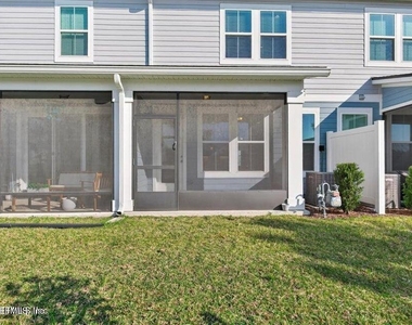 260 Brandon Lakes Drive - Photo Thumbnail 39