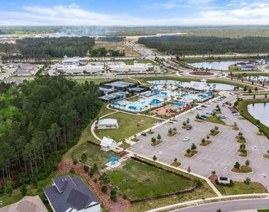 260 Brandon Lakes Drive - Photo Thumbnail 78
