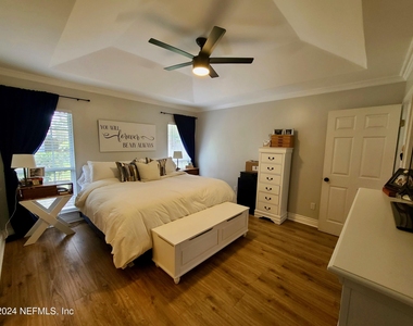 1150 Nesting Eagles Lane - Photo Thumbnail 14