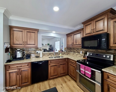1150 Nesting Eagles Lane - Photo Thumbnail 8