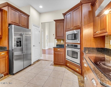 2662 Country Side Drive - Photo Thumbnail 20
