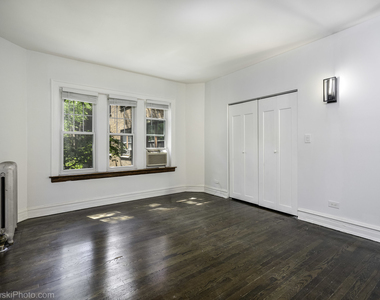 5459 S Ingleside Avenue - Photo Thumbnail 9