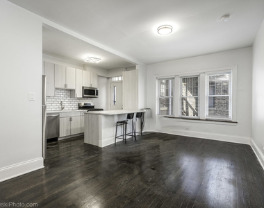 5459 S Ingleside Avenue - Photo Thumbnail 5
