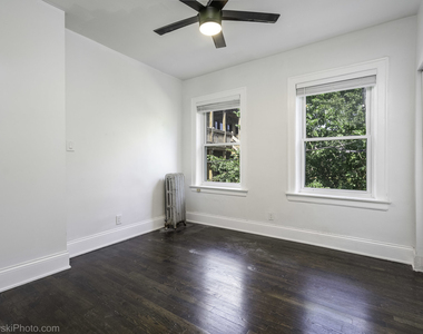 5459 S Ingleside Avenue - Photo Thumbnail 11