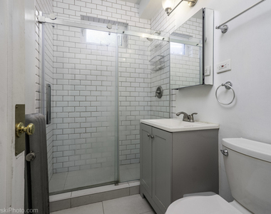 5459 S Ingleside Avenue - Photo Thumbnail 14