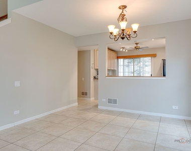 443 Orleans Avenue - Photo Thumbnail 3