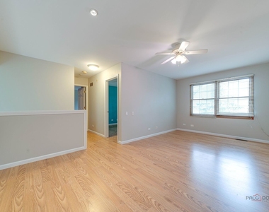 443 Orleans Avenue - Photo Thumbnail 13