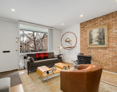 235 W Eugenie Street - Photo Thumbnail 2