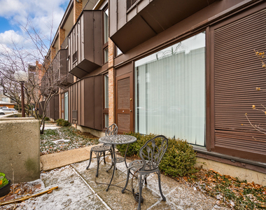 235 W Eugenie Street - Photo Thumbnail 15