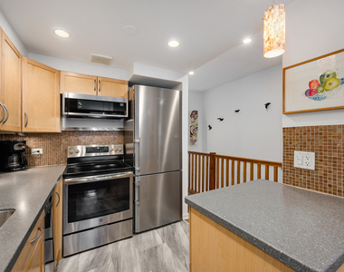 235 W Eugenie Street - Photo Thumbnail 7