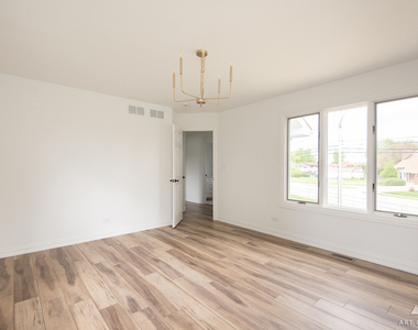1170 Mccarthy Road - Photo Thumbnail 21