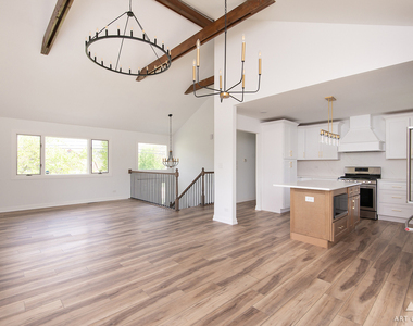 1170 Mccarthy Road - Photo Thumbnail 8