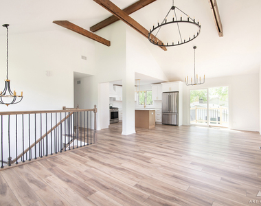 1170 Mccarthy Road - Photo Thumbnail 5