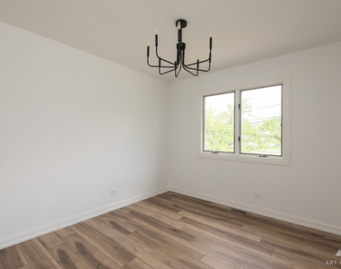 1170 Mccarthy Road - Photo Thumbnail 16