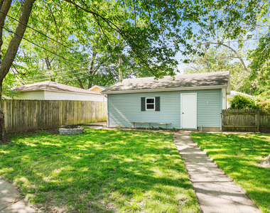 502 E High Street - Photo Thumbnail 13