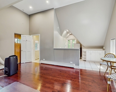 570 Hathaway Circle - Photo Thumbnail 24