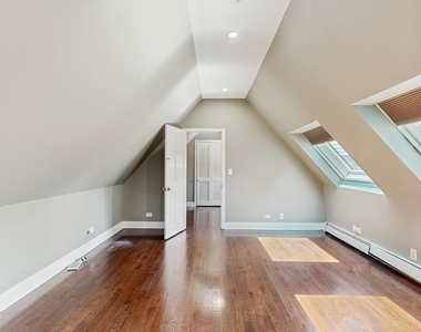 570 Hathaway Circle - Photo Thumbnail 25