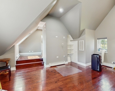570 Hathaway Circle - Photo Thumbnail 29