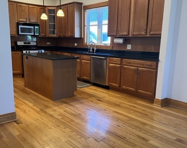151 Barrypoint Road - Photo Thumbnail 4