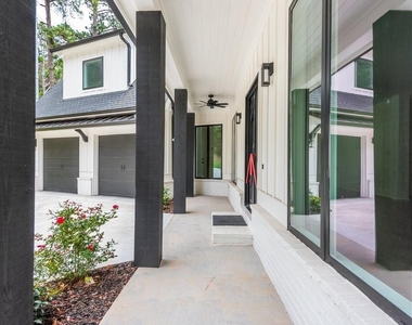 4056 Ashford Dunwoody Road Ne - Photo Thumbnail 10