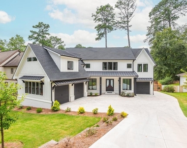 4056 Ashford Dunwoody Road Ne - Photo Thumbnail 3